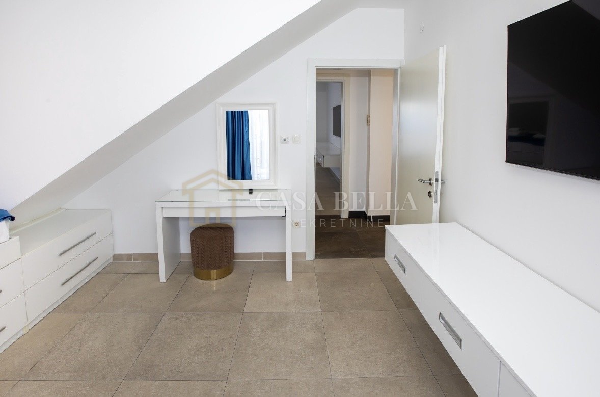 Haus Zu verkaufen - Primorsko-goranska Crikvenica