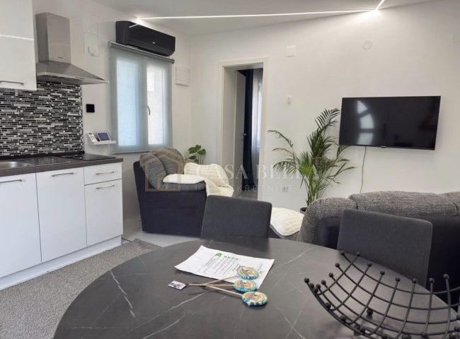 Apartma Za najem - Primorsko-goranska Novi Vinodolski - foto 2/5