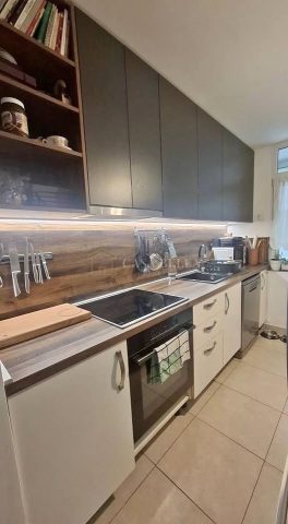 Apartmán Na predaj - Primorsko-goranska Kantrida - foto 3/10