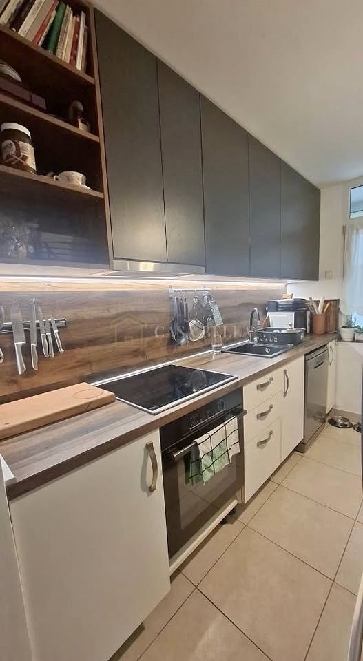 Apartmán Na predaj - Primorsko-goranska Kantrida