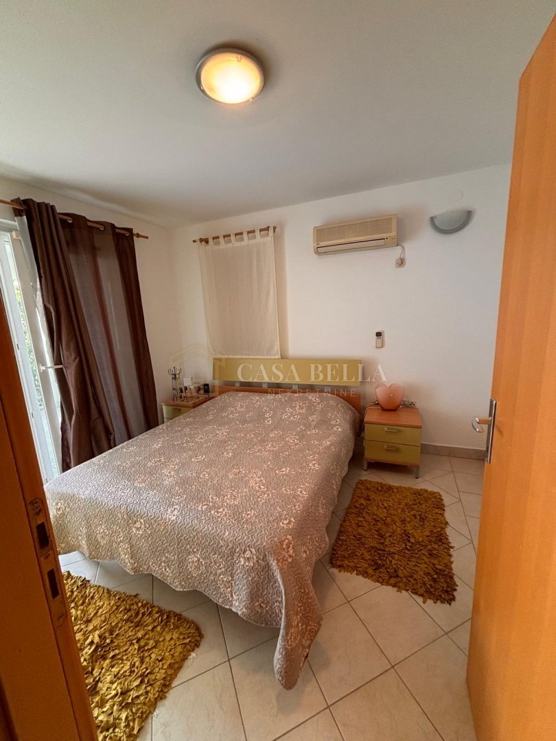 Apartma Naprodaj - Ličko-senjska Novalja