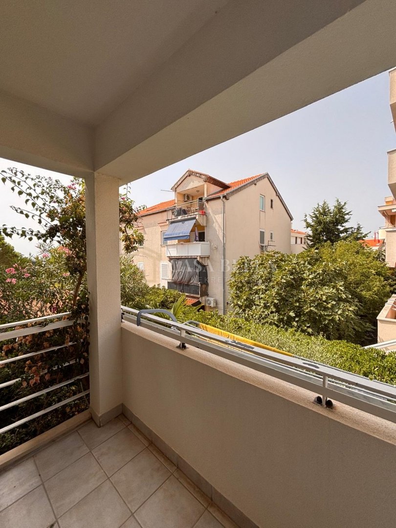 Apartma Naprodaj - Ličko-senjska Novalja