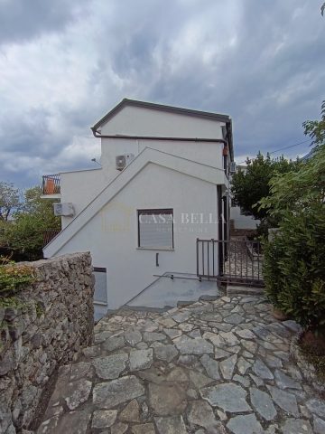 House for sale 180 m² – Karlobag