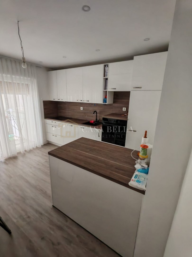 Apartmán Na predaj - Primorsko-goranska Drenova - foto 1/15