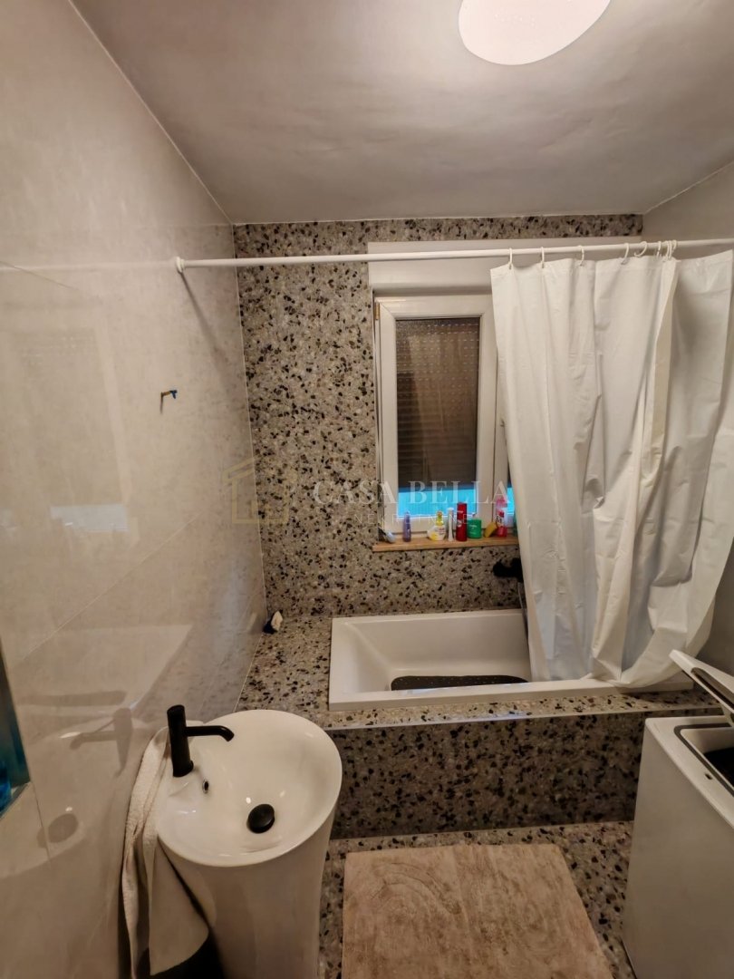 Apartmán Na predaj - Primorsko-goranska Drenova
