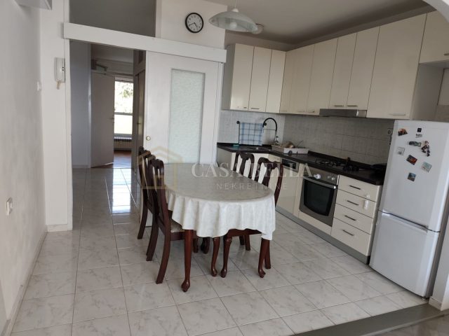Apartma Naprodaj - Primorsko-goranska Gornja Vežica - foto 2/13