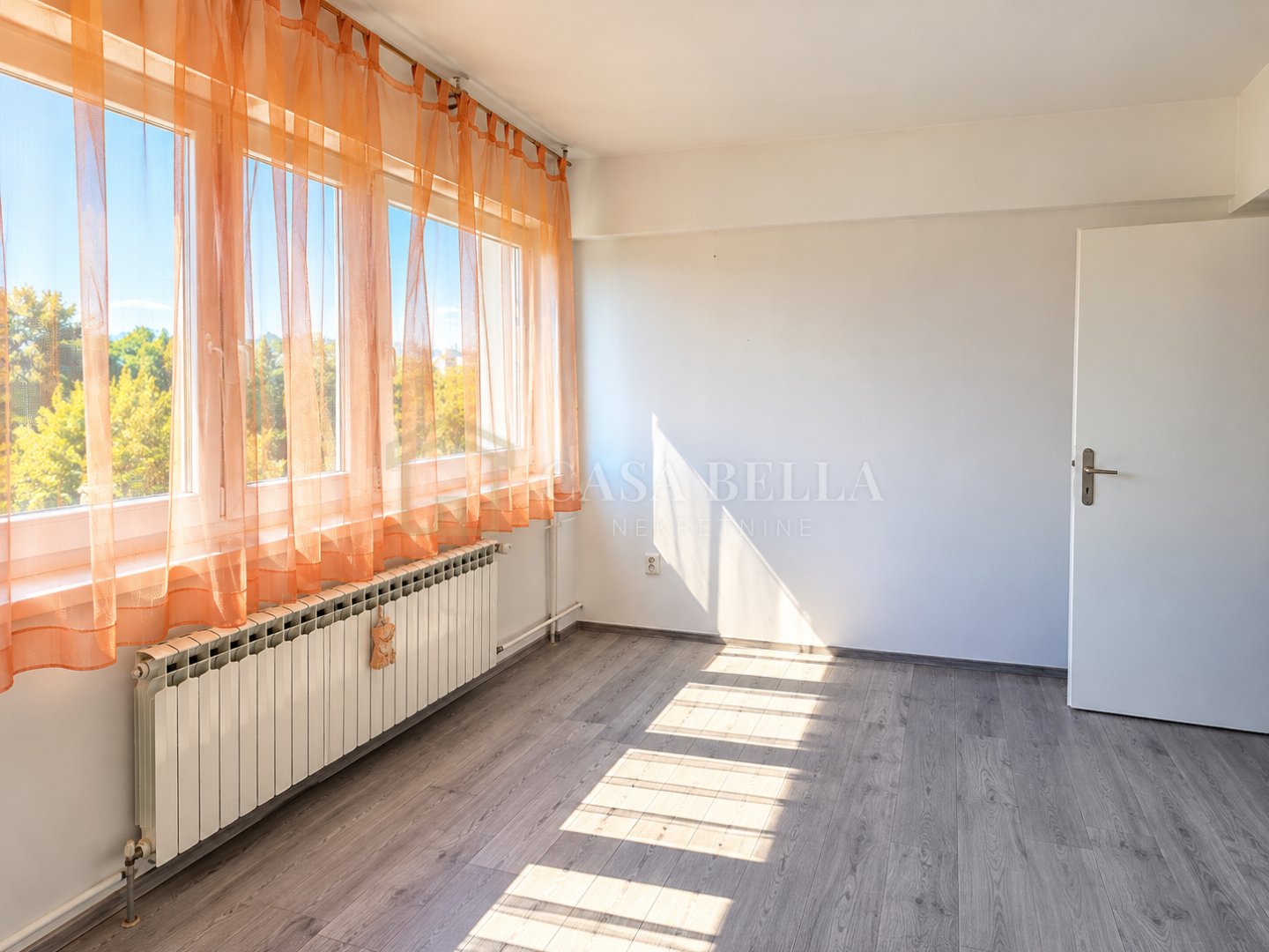 Apartma Naprodaj - Grad Zagreb Sesvete