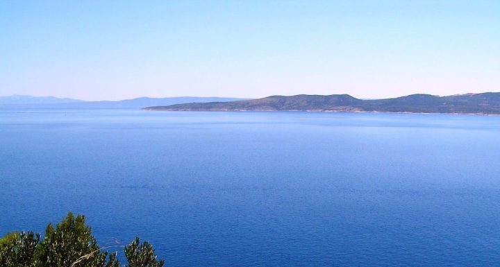 Land for sale 2995 m² – Omiš