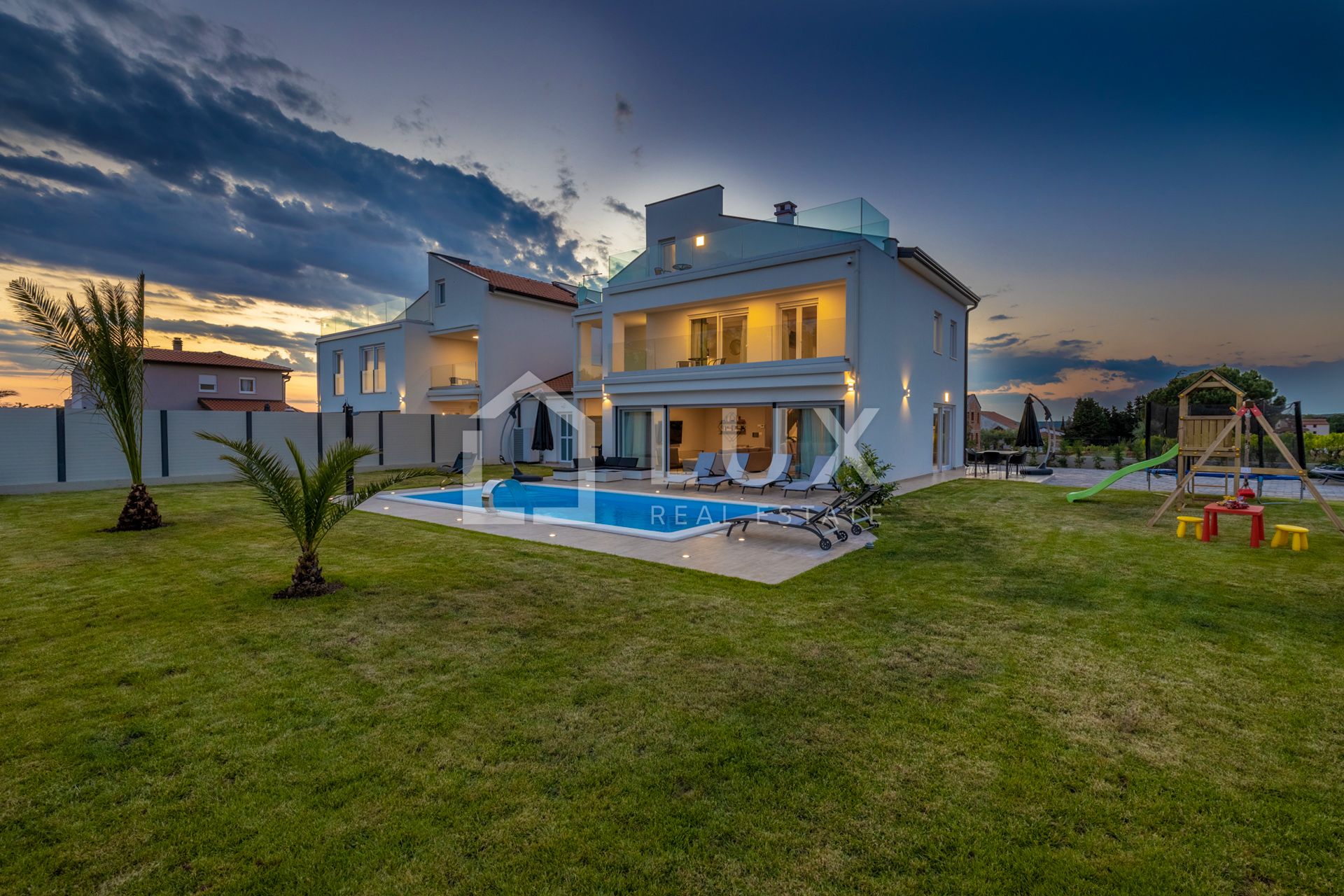 Kuća Na prodaju -  Poreč