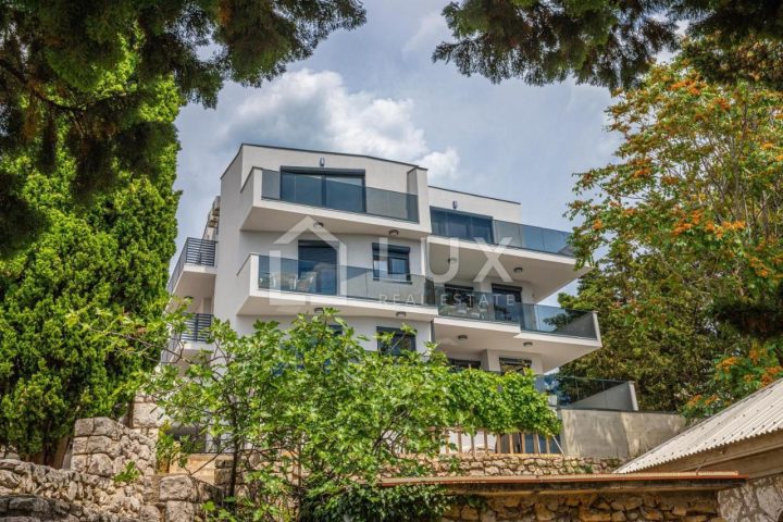 Dům na prodej 440 m² – Crikvenica