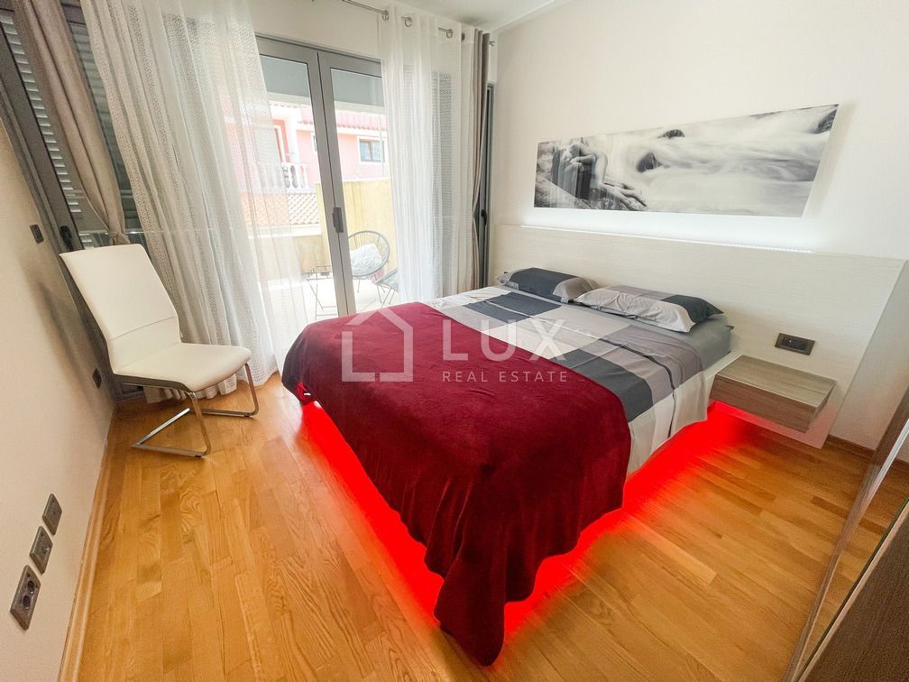 Mieszkanie Na sprzedaż -  Rovinj