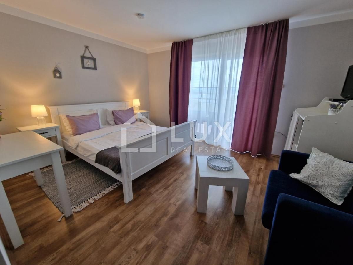 Kuća Na prodaju -  Crikvenica