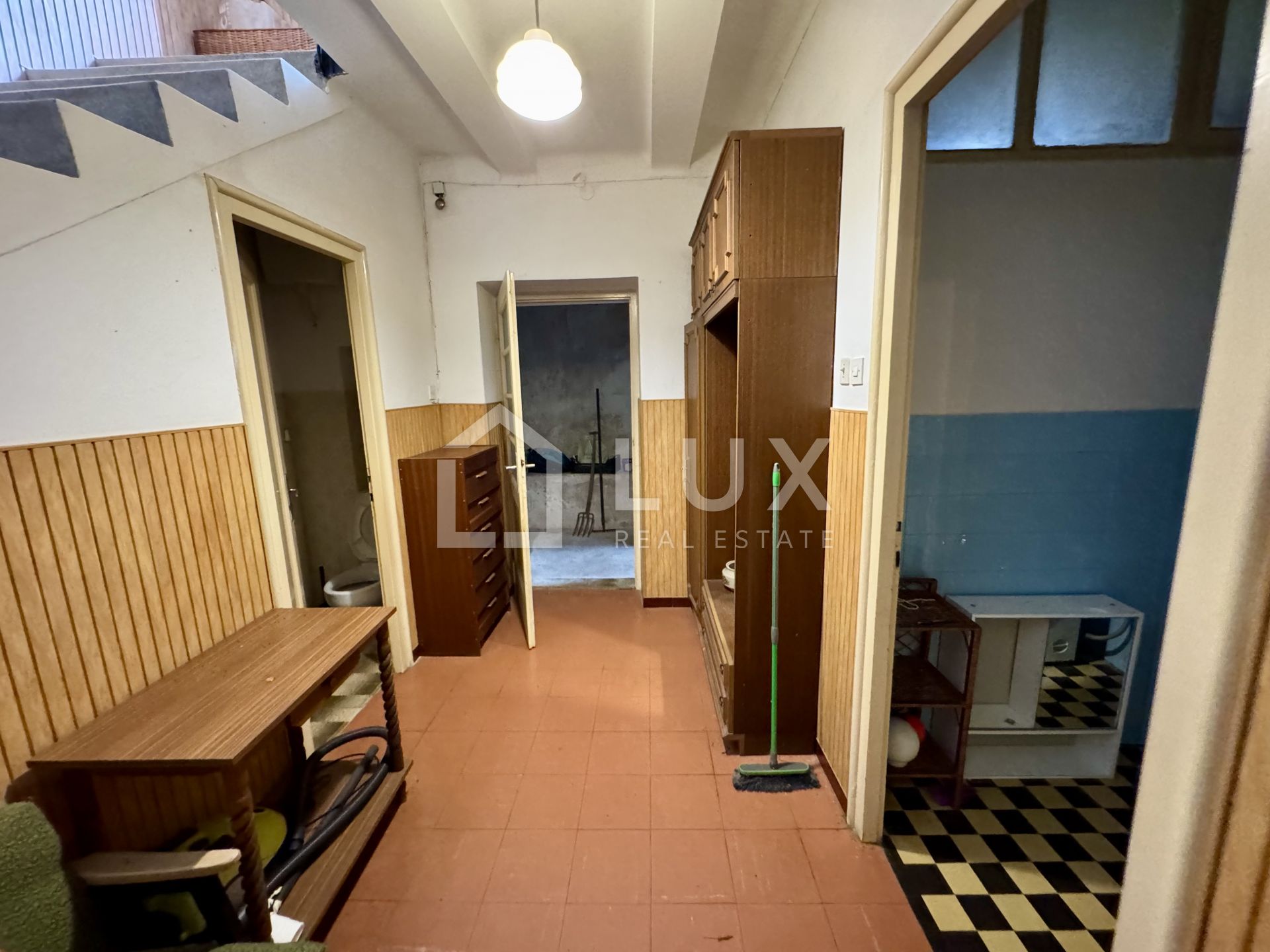 Kuća Na prodaju -  Crikvenica