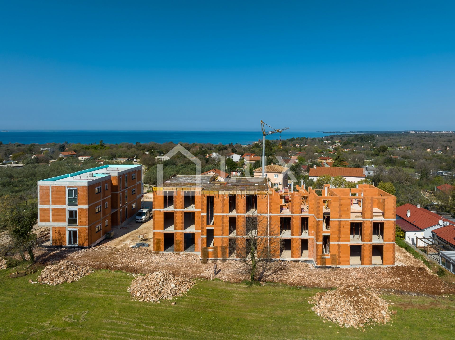 Apartment Zu verkaufen -  Peroj