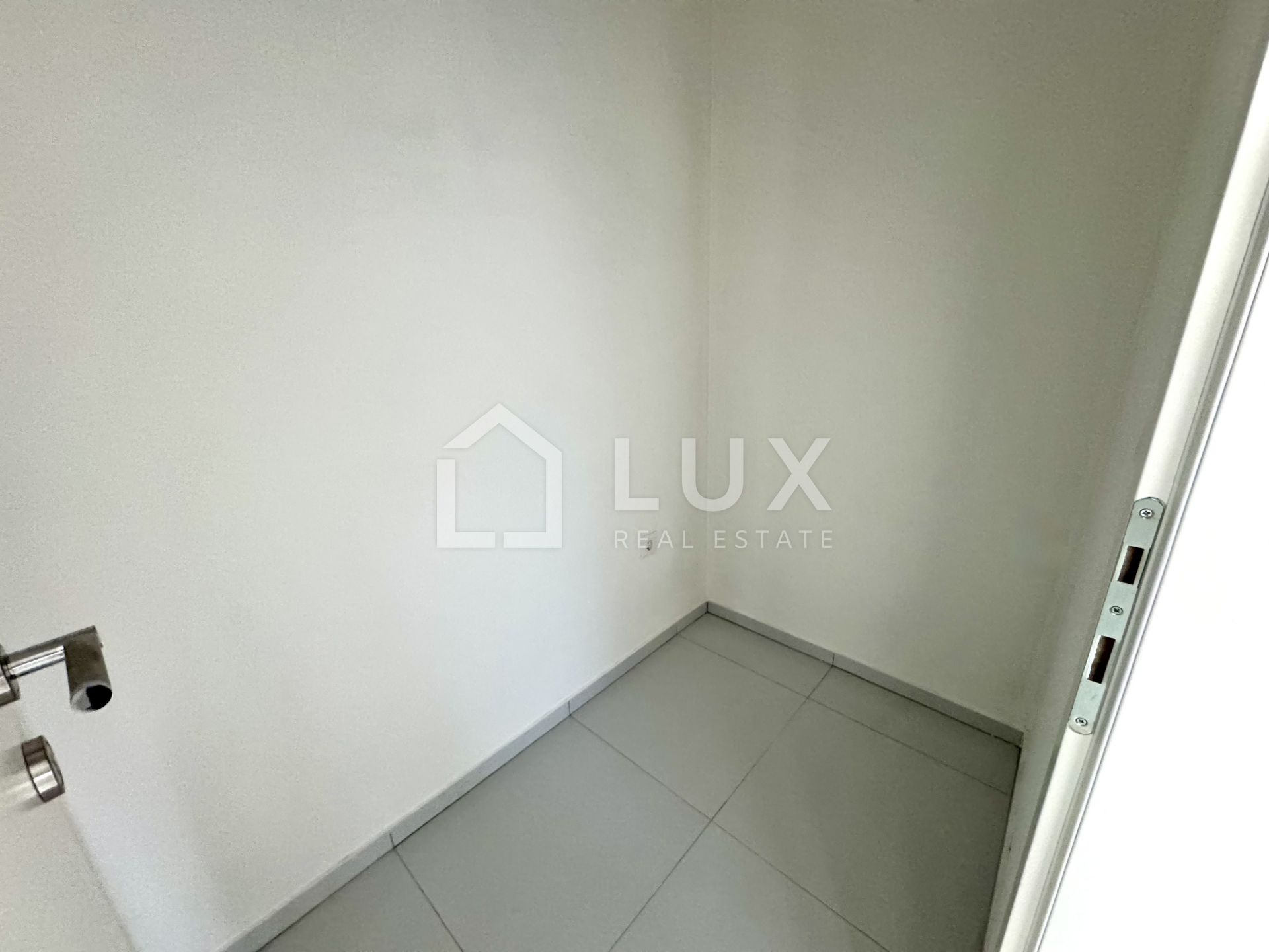 Flat For sale -  Novi Vinodolski