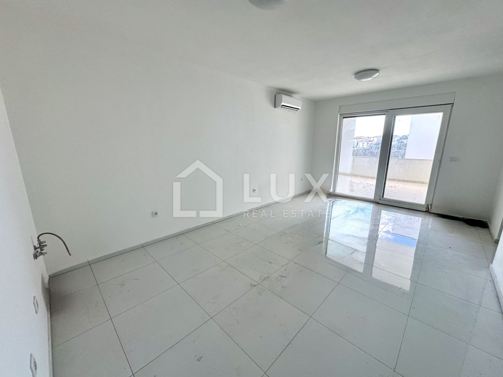 Apartment Zu verkaufen Novi Vinodolski