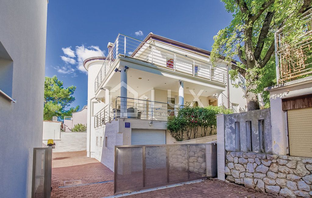 Stan Na prodaju -  Crikvenica