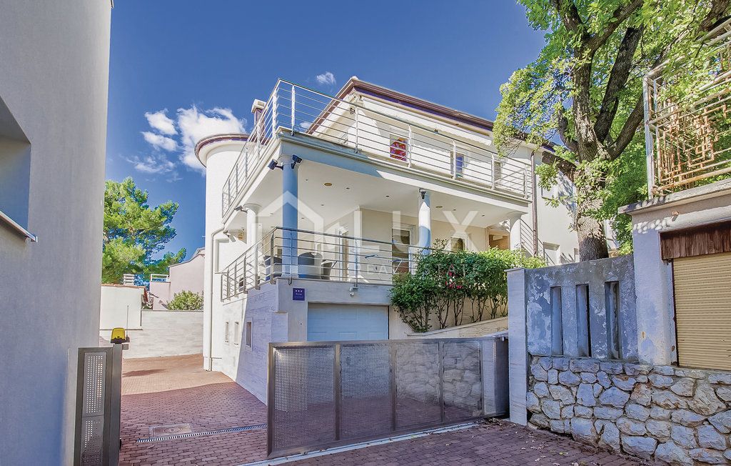 Stan Na prodaju -  Crikvenica