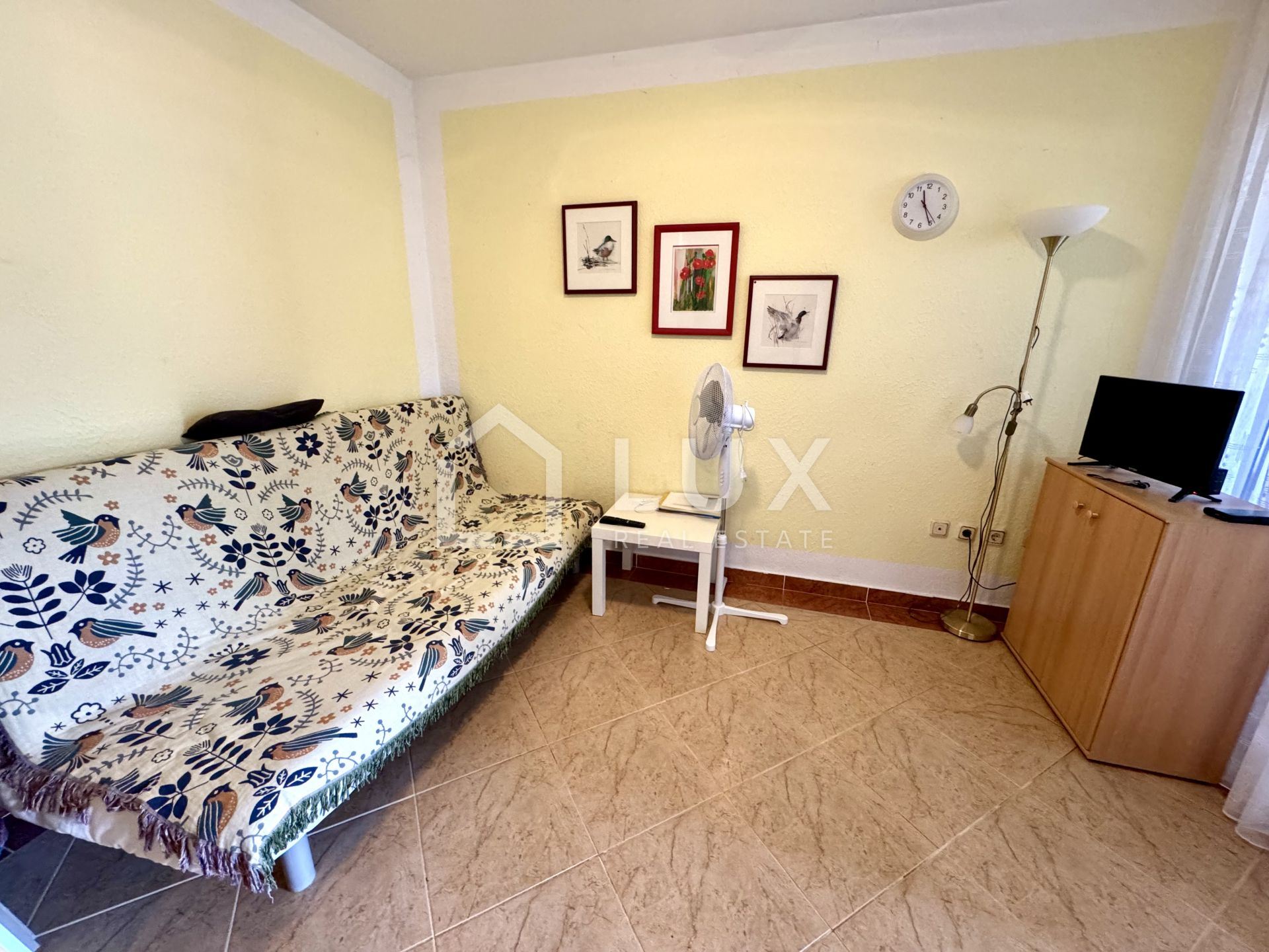 Stan Na prodaju -  Crikvenica