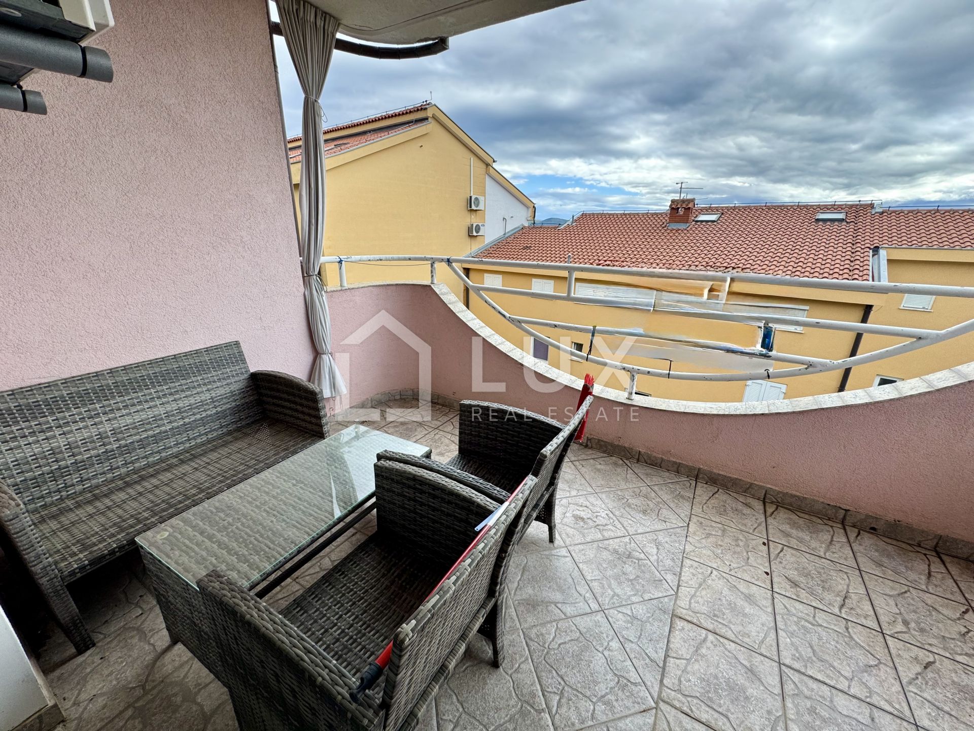 Stan Na prodaju -  Crikvenica