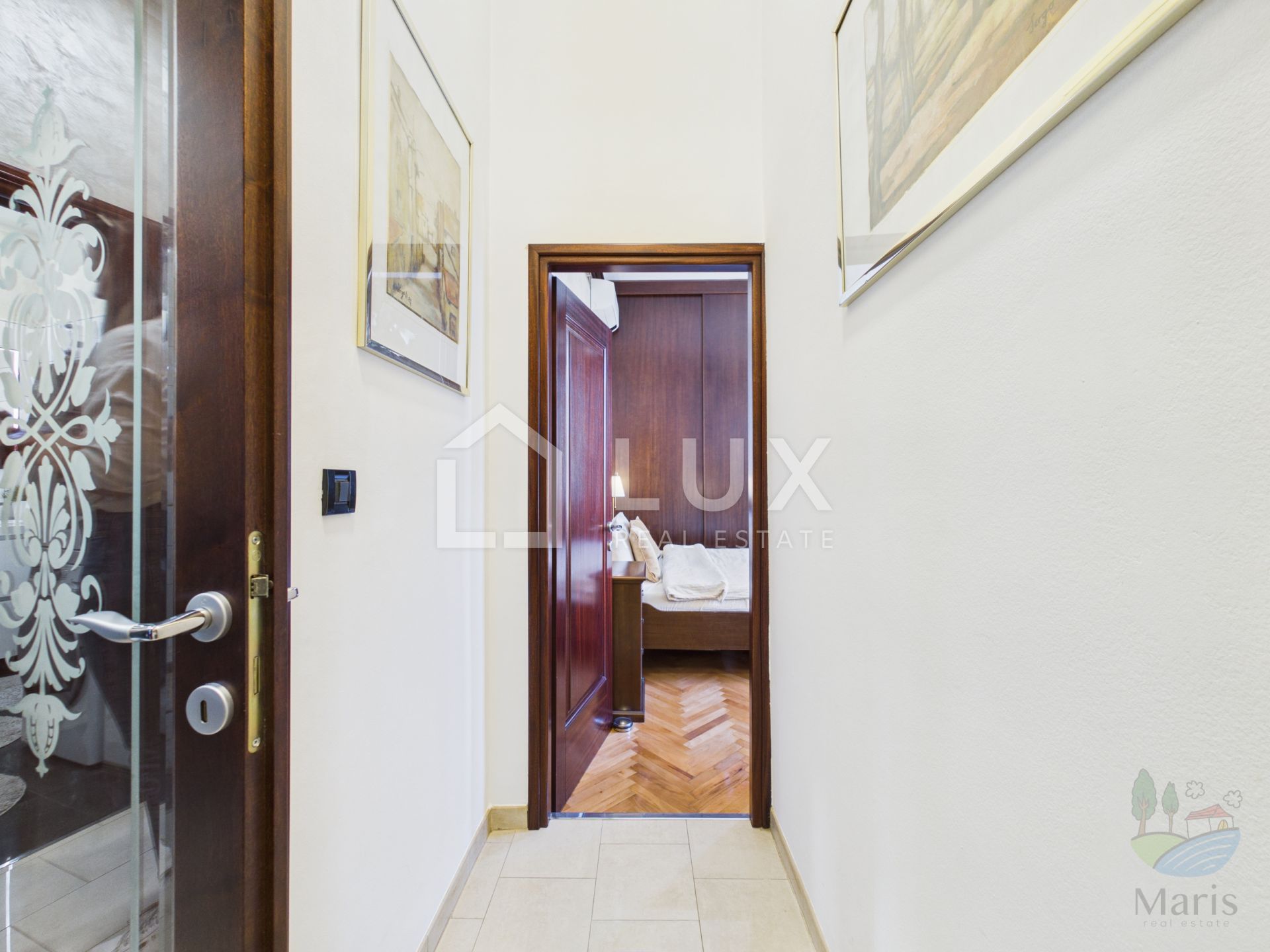 Appartamento In vendita -  Centar