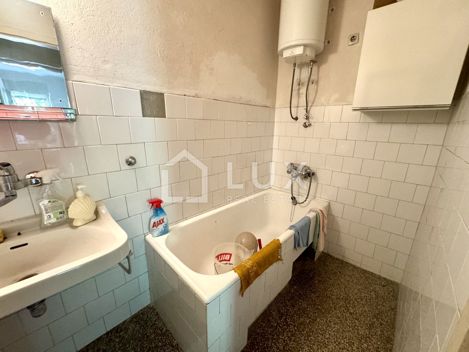 Haus Zu verkaufen - Primorsko-goranska Novi Vinodolski