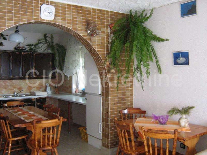 House For sale - SPLITSKO-DALMATINSKA  DUGI RAT 