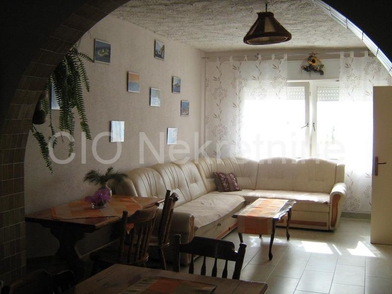 House For sale - SPLITSKO-DALMATINSKA  DUGI RAT 