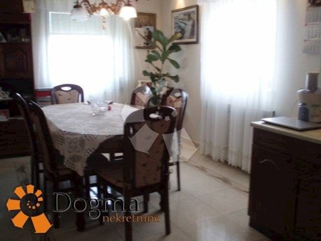 Casa In vendita MARINIĆI
