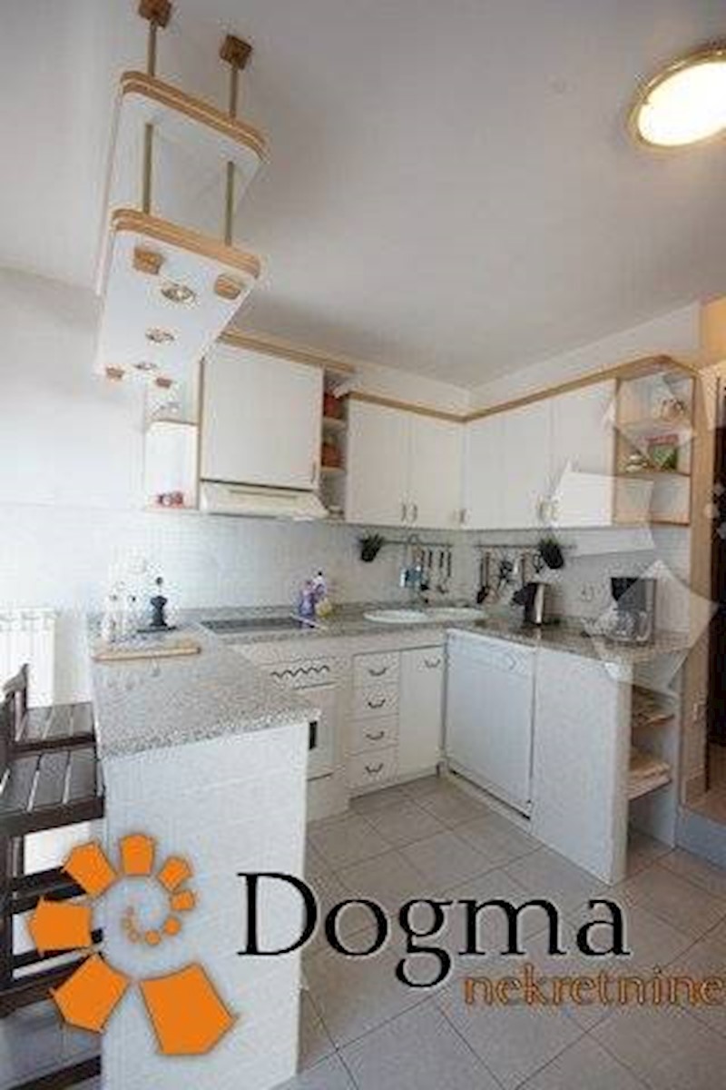 Appartamento Da affittare - PRIMORSKO-GORANSKA  KASTAV 