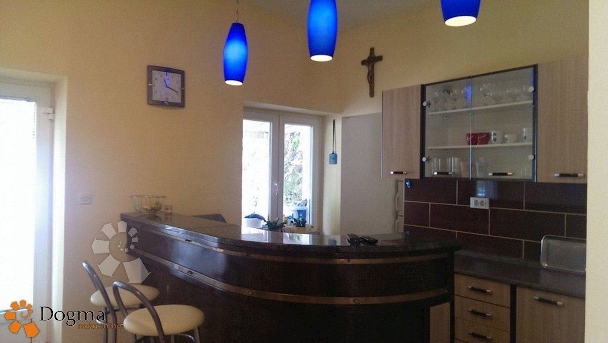 House For sale - PRIMORSKO-GORANSKA  NOVI VINODOLSKI 