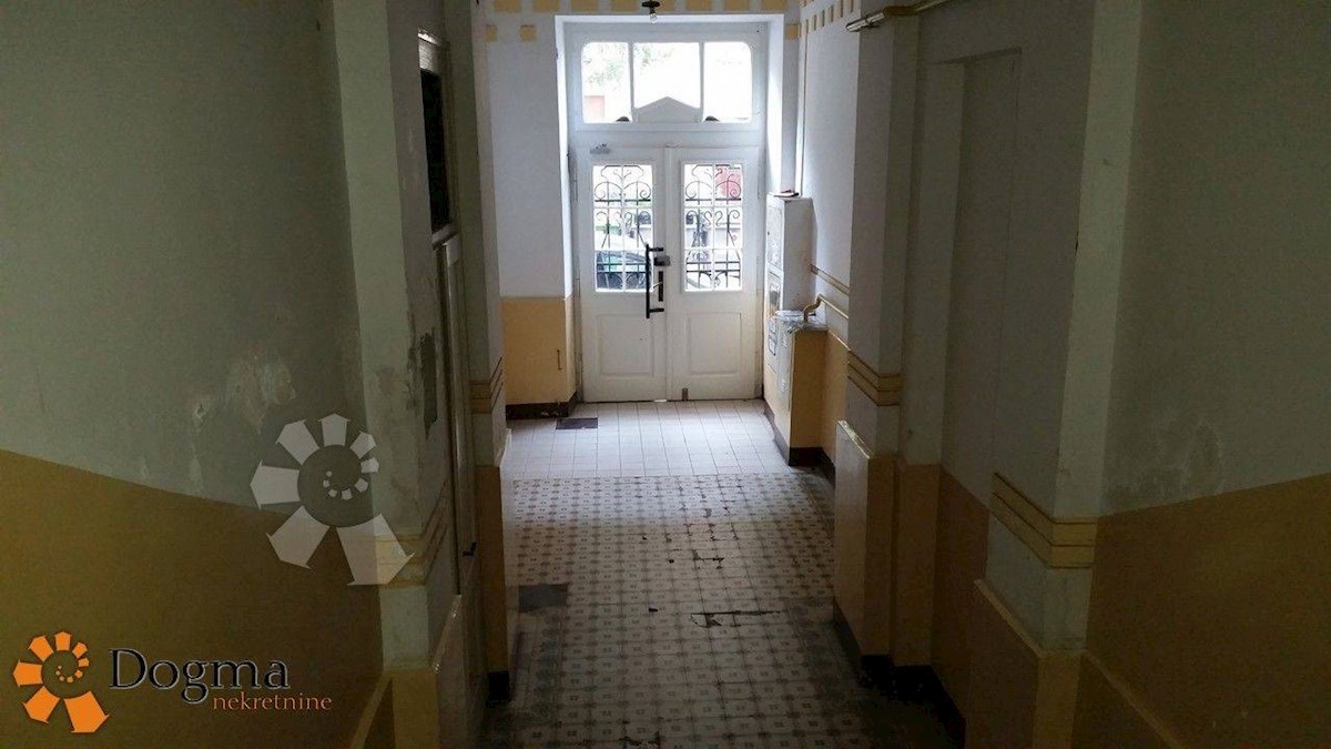 Apartma Naprodaj - PRIMORSKO-GORANSKA  Rijeka