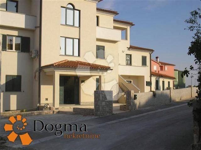 Kuća na prodaju 750 m² – Premantura