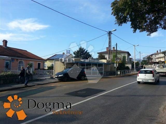 Poslovni prostori na predaj 53 m² – Zamet