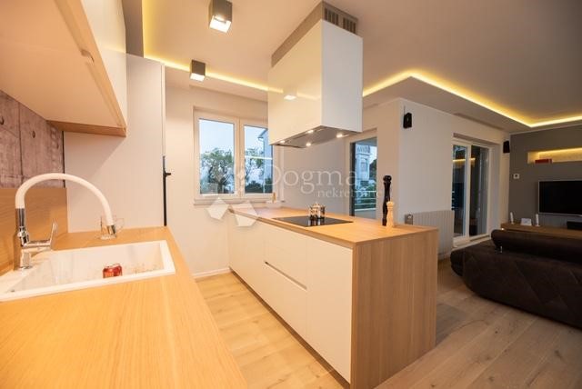 Apartmán Na predaj - PRIMORSKO-GORANSKA  OPATIJA 