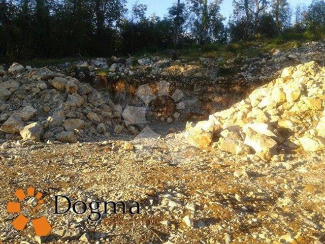 Terreno in vendita 1350 m² – Veli Brgud