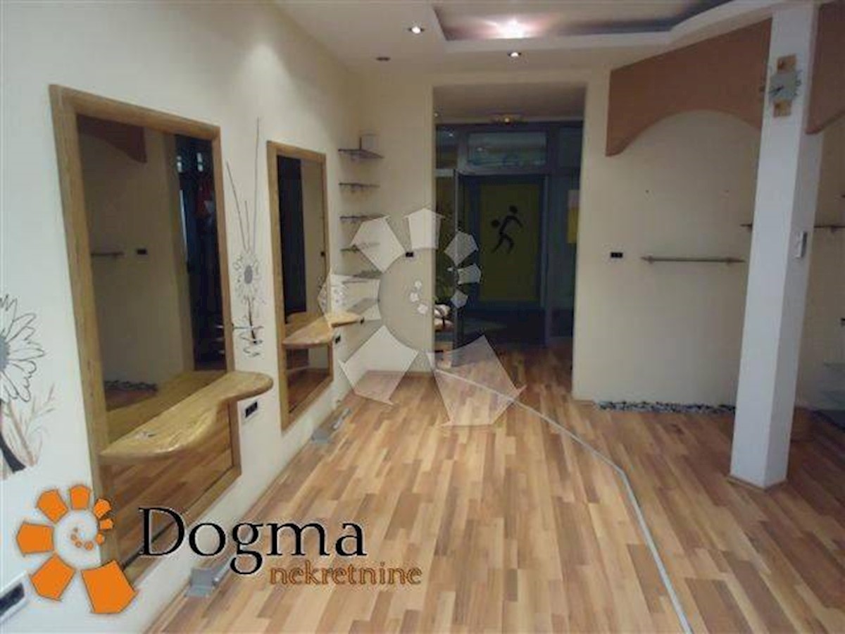 Business premises For sale - PRIMORSKO-GORANSKA  RIJEKA 