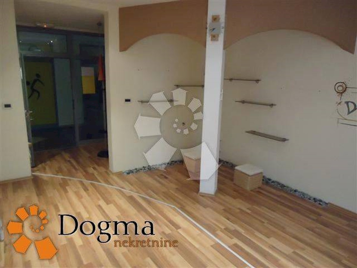 Business premises For sale - PRIMORSKO-GORANSKA  RIJEKA 