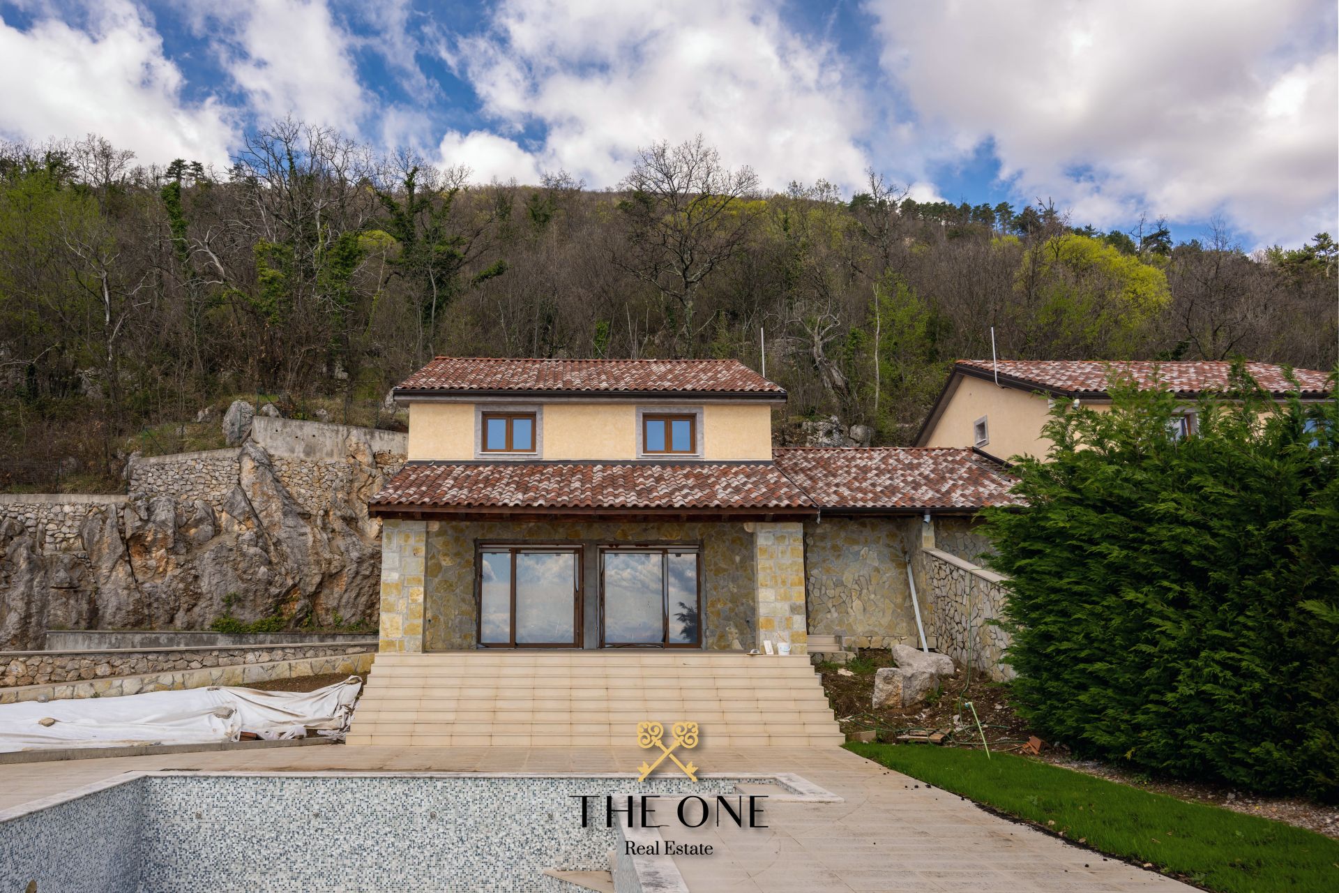 House For sale - Primorsko-goranska Poljane