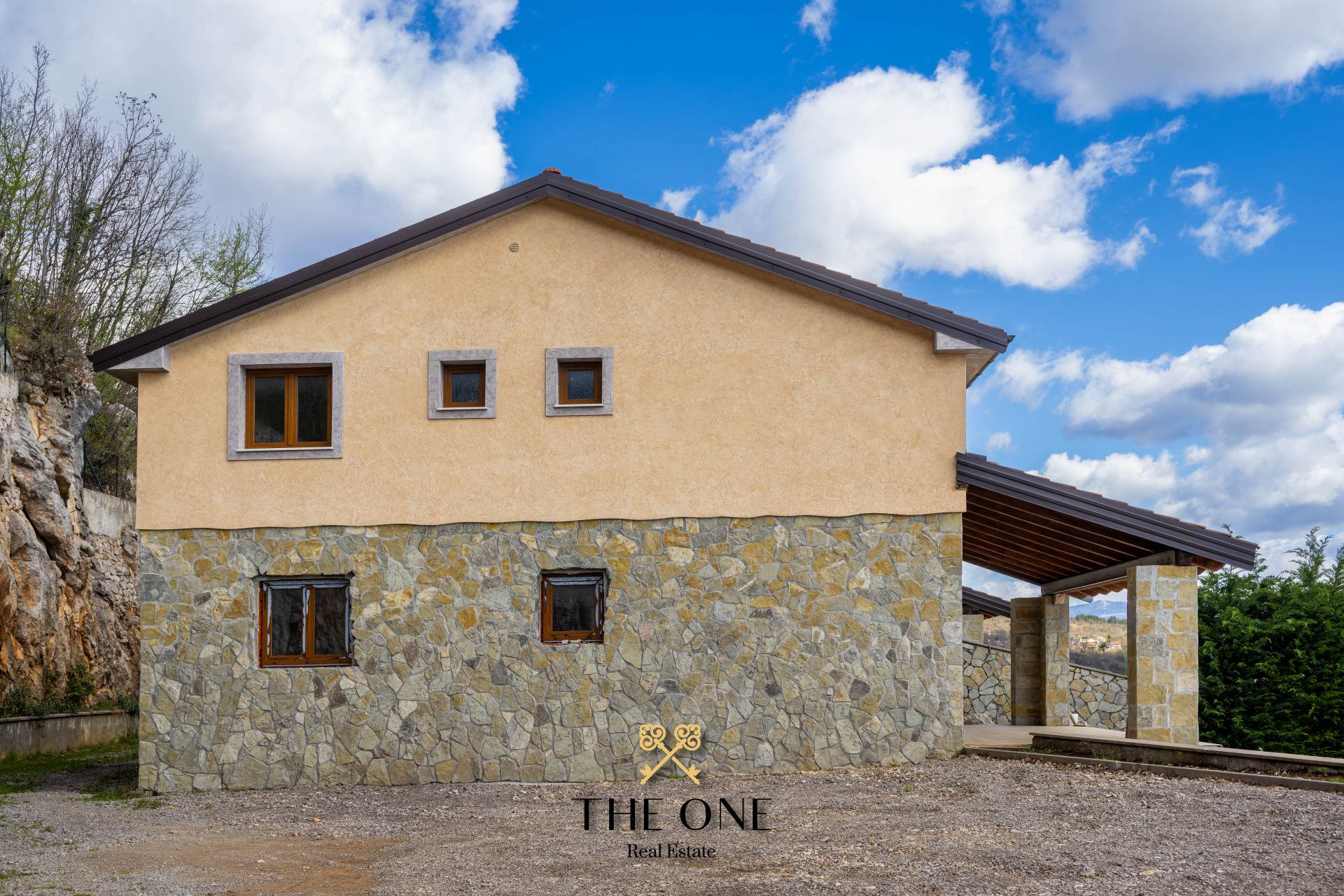 House For sale - Primorsko-goranska Poljane
