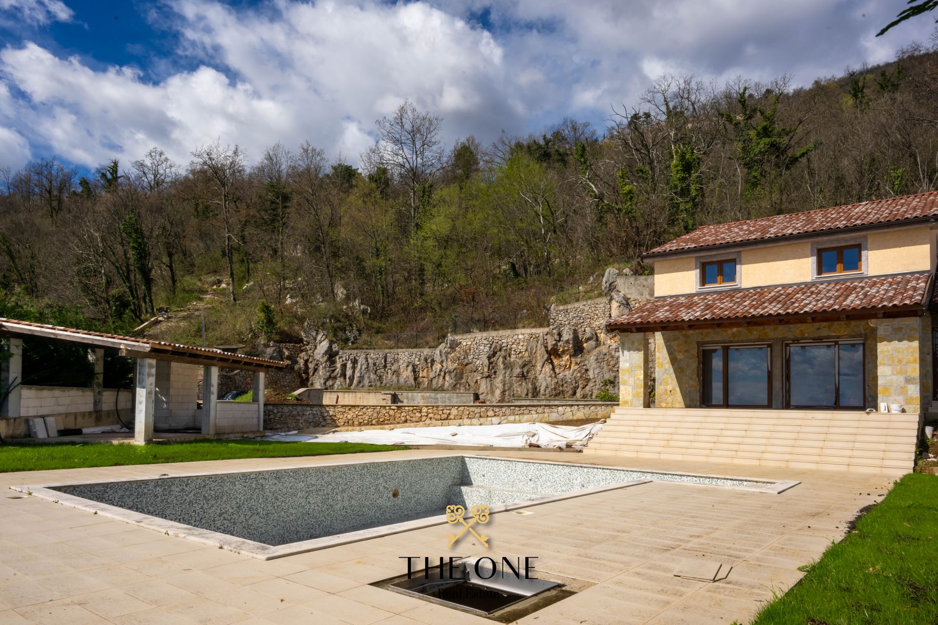 House For sale - Primorsko-goranska Poljane