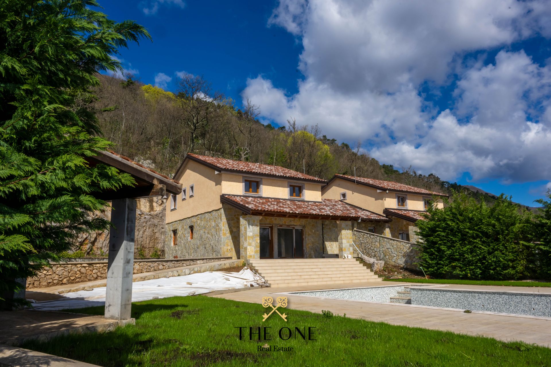 House For sale - Primorsko-goranska Poljane