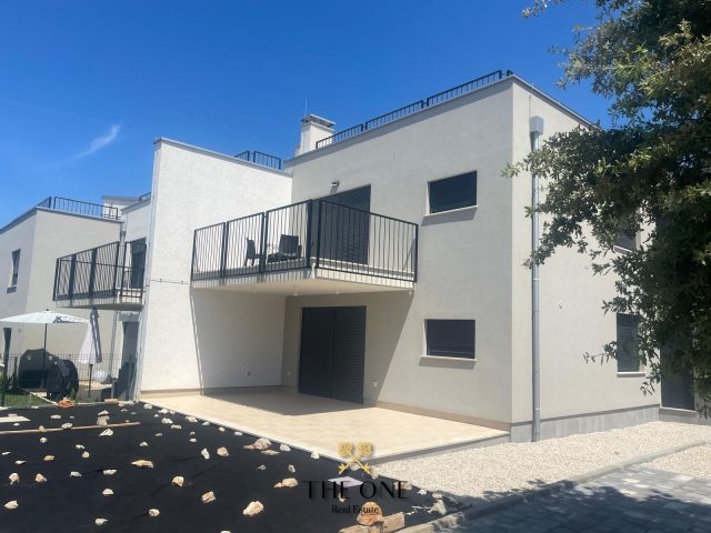 Apartmán na prodej 84 m² – Poreč