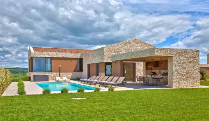 Dom na predaj 375 m² – Brtonigla