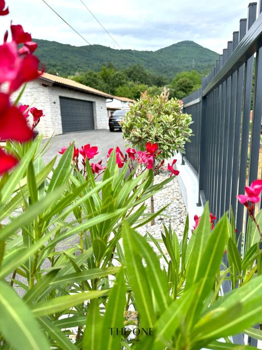 House For sale - Primorsko-goranska Poljane