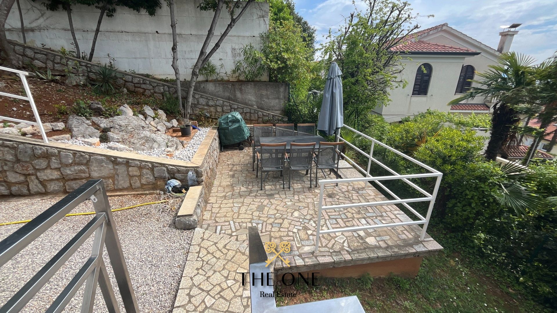 Stan Na prodaju -  Ičići