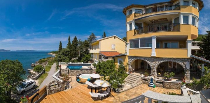 Kuća na prodaju 600 m² – Novi Vinodolski