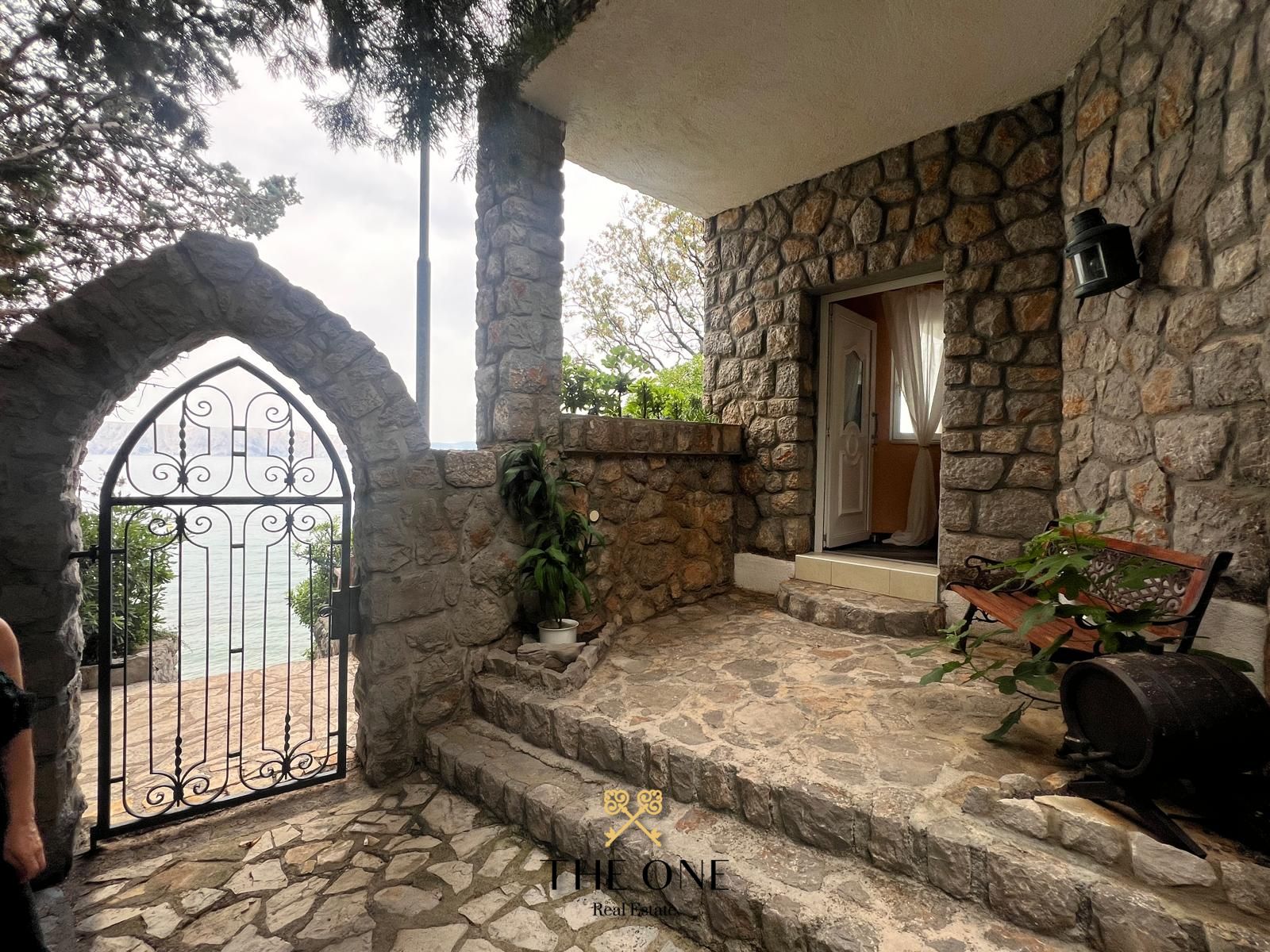 House For sale -  Novi Vinodolski
