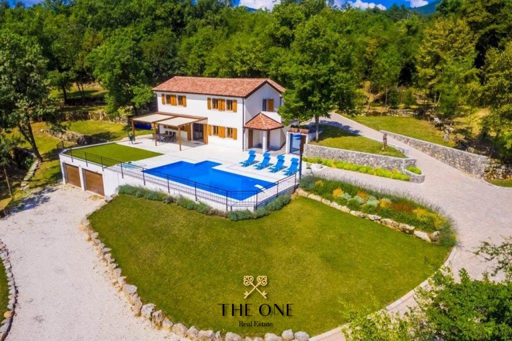 Hiša Na predaj -  Veprinac