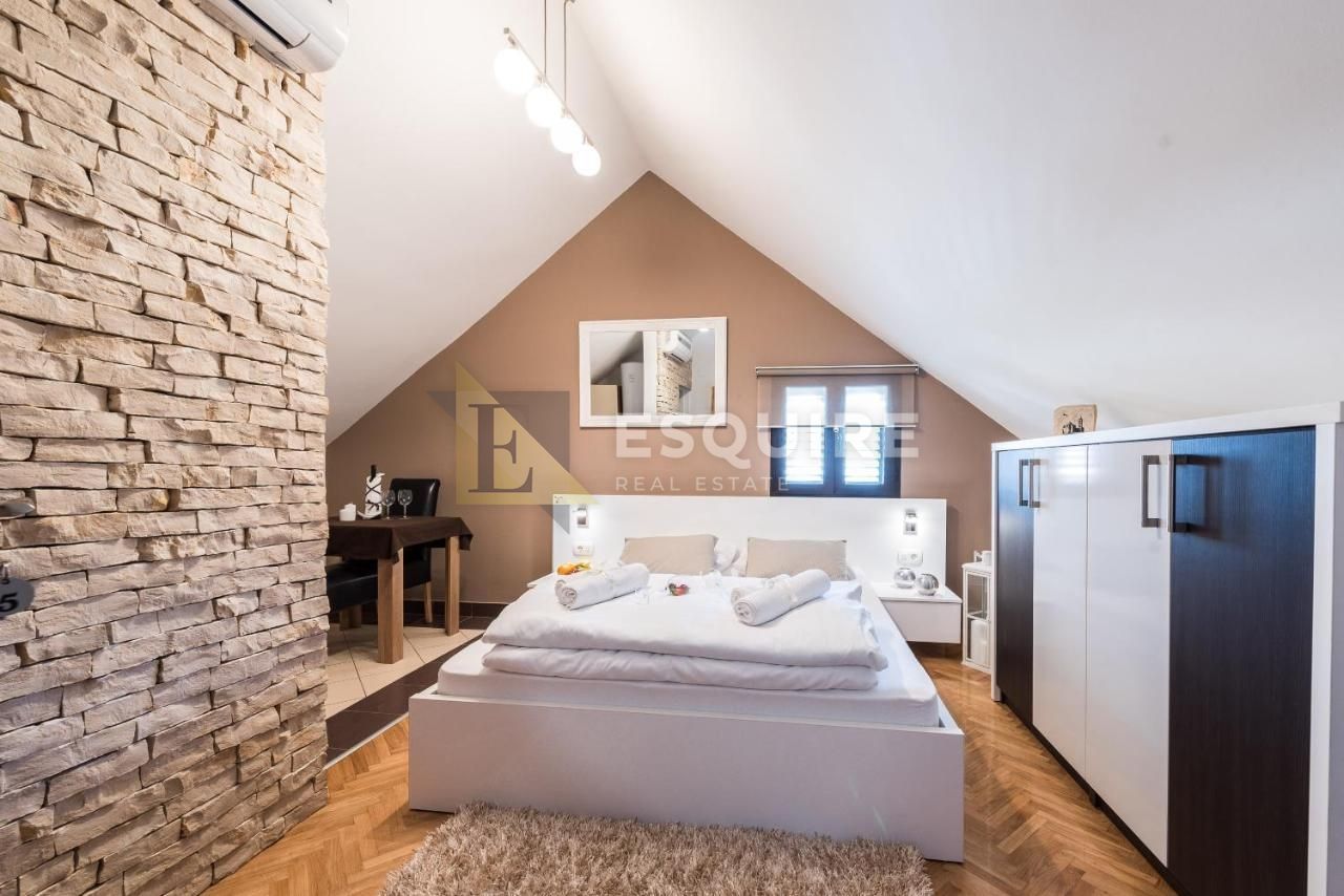 Casa In vendita -  Poluotok